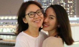 闫妮同学爆料视频,揭秘幕后的精彩瞬间